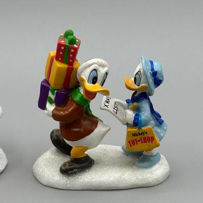 LOT 97B: Vintage Mickey Mouse Toy Shop Ceramic House w/ Figurines