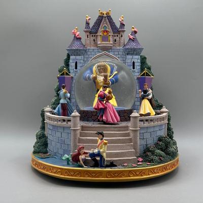 LOT 103B: Disney Princess Snow Globe Music Box