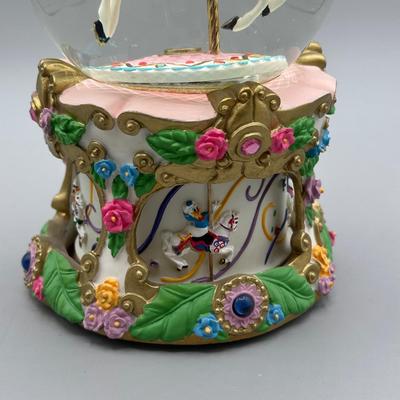 LOT 105B: Disney's Mickey & Minnie Mouse Musical Carousel Snow Globe