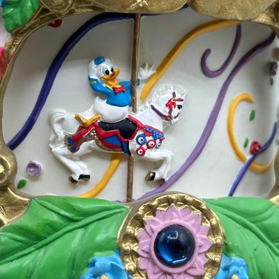 LOT 105B: Disney's Mickey & Minnie Mouse Musical Carousel Snow Globe