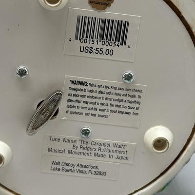 LOT 105B: Disney's Mickey & Minnie Mouse Musical Carousel Snow Globe