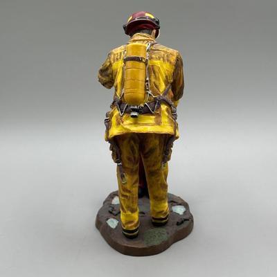 LOT 106B: Tribute to Firefighters Figurine by Charles Boyer & Harmony Kingdom Trinket Boxes
