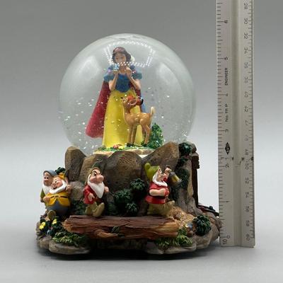 LOT 108B: Disney Cinderella Musical Snow Globe & Snow White & The Seven Dwarfs