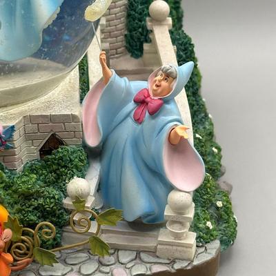 LOT 108B: Disney Cinderella Musical Snow Globe & Snow White & The Seven Dwarfs