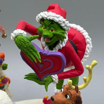 LOT 111B: The Grinch x SnowBabies Decor