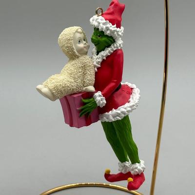 LOT 111B: The Grinch x SnowBabies Decor