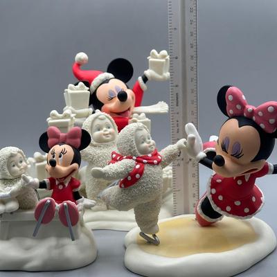 LOT 112B: Minnie Mouse x Snow Babies Department 56 Decor