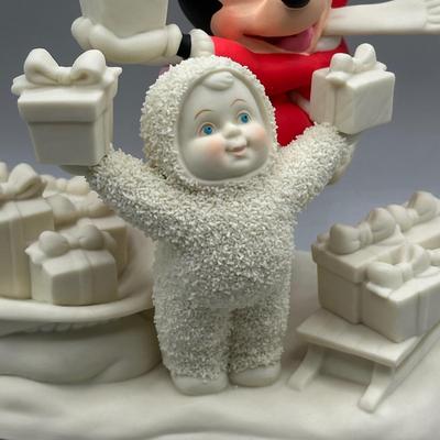 LOT 112B: Minnie Mouse x Snow Babies Department 56 Decor