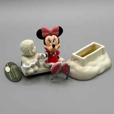 LOT 112B: Minnie Mouse x Snow Babies Department 56 Decor