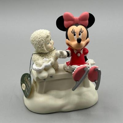 LOT 112B: Minnie Mouse x Snow Babies Department 56 Decor