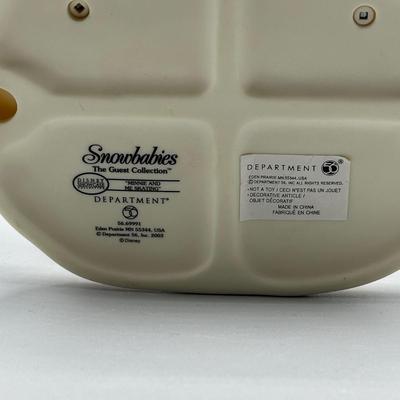 LOT 112B: Minnie Mouse x Snow Babies Department 56 Decor