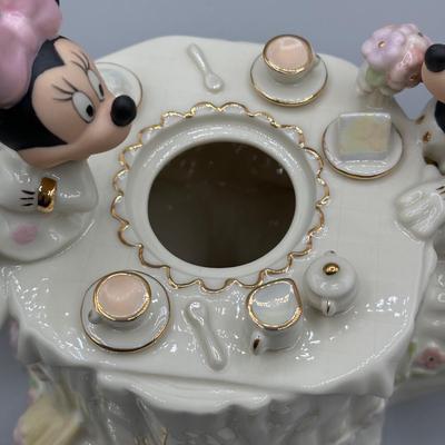 LOT 113B: Lenox Mickey & Minnie’s Afternoon Picnic Bowl/Mickey & Minnie Teapot