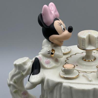 LOT 113B: Lenox Mickey & Minnie’s Afternoon Picnic Bowl/Mickey & Minnie Teapot