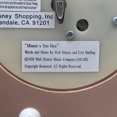 LOT 120B: Vintage Disney Minnie’s Yoo Hoo Musical Snow Globe