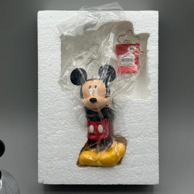 LOT 121B: Vintage Mickey Mouse Photo Holder, Shakers & Mug