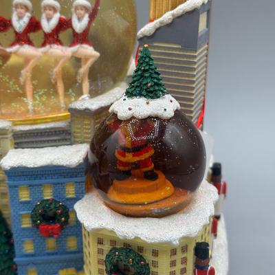 LOT 123B: Radio City Christmas Spectacular Snow Globe & Elvis Anniversary Clock
