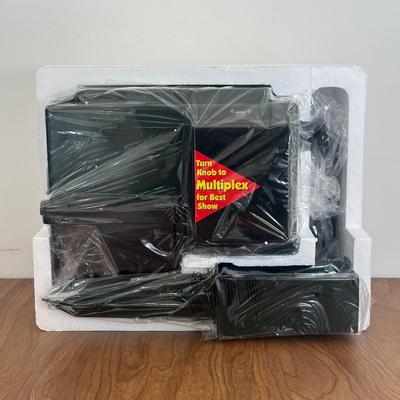 LOT 126B: General Electric The Lights & Sounds Of Christmas NIB