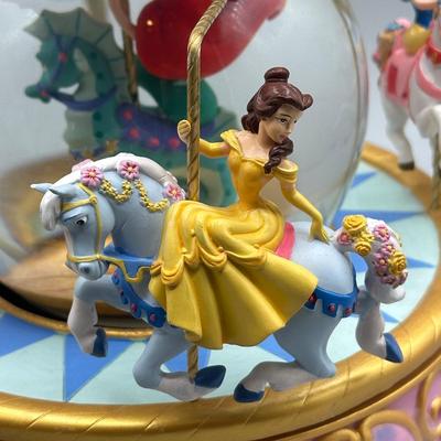 LOT 130B: Disney Multi Princess Carousel Musical Snow Globe