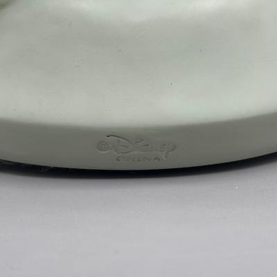 LOT 131B: Disney 25th Anniversary Tinkerbell Mickey Goofy Genie Musical Snow Globe