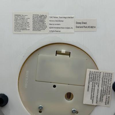 LOT 133B: Disney Loves First Kiss Musical Snow Globe