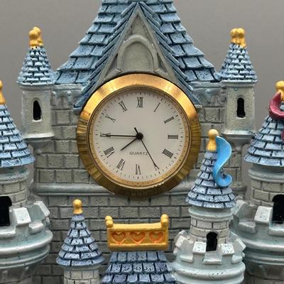 LOT 133B: Disney Loves First Kiss Musical Snow Globe