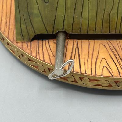 LOT 135B: Vintage Disney Pinocchio & Blue Fairy Musical Snow Globe