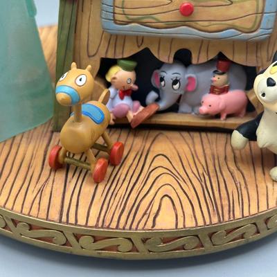 LOT 135B: Vintage Disney Pinocchio & Blue Fairy Musical Snow Globe