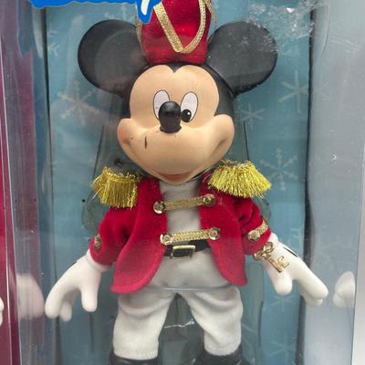 LOT 137B: Disney Wishes Can Come True Coin Bank & Mickey/Minnie Mouse Nutcrackers in Box