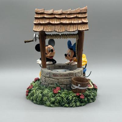 LOT 137B: Disney Wishes Can Come True Coin Bank & Mickey/Minnie Mouse Nutcrackers in Box