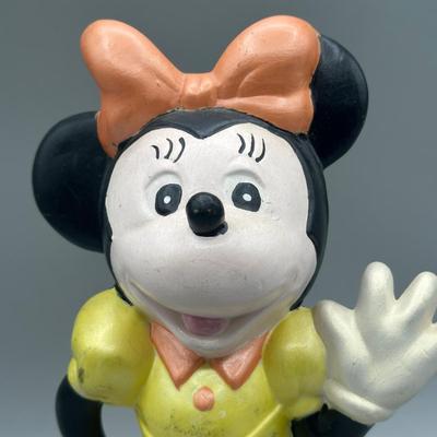 LOT 138B: Vintage Ceramic Minnie, Twistable Collector Toys & More