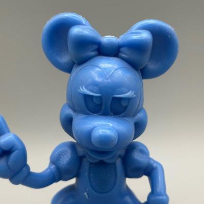 LOT 138B: Vintage Ceramic Minnie, Twistable Collector Toys & More