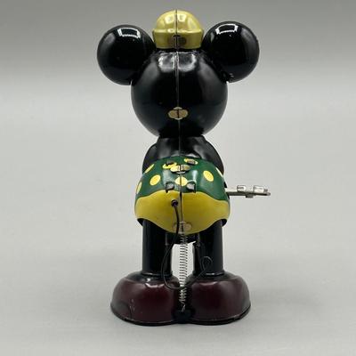 LOT 139B: Vintage Mickey & Minnie Mouse Schylling And Friends Tin Wind Up Retro Toys
