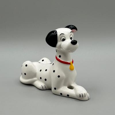 LOT 141B: Vintage Lady & The Tramp/101 Dalmatians Figurines