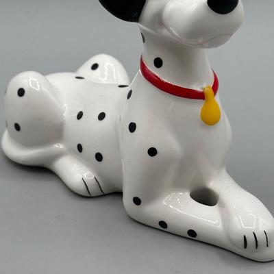 LOT 141B: Vintage Lady & The Tramp/101 Dalmatians Figurines