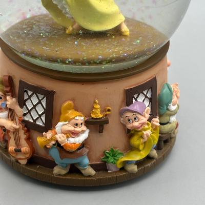 LOT: 144B: Disney x Enesco Waltz Of The Flowers & Listen To The Mocking Bird Musical Snow Globes