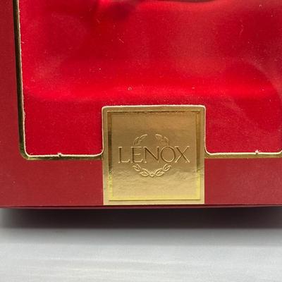 LOT 145B: Lenox Disney Crystal Mickey and Minnie Salt & Pepper Set & Mickey’s Christmas Gift Ornament