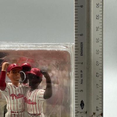 LOT 150B: Philadelphia Phillies Collection! Ryan Howard Bobble Head, Team Celebration Ornament & More