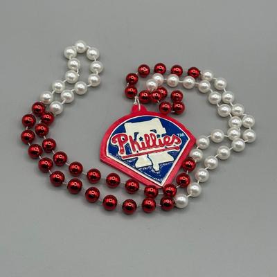 LOT 150B: Philadelphia Phillies Collection! Ryan Howard Bobble Head, Team Celebration Ornament & More