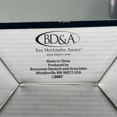 LOT 150B: Philadelphia Phillies Collection! Ryan Howard Bobble Head, Team Celebration Ornament & More