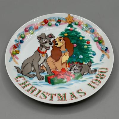 LOT 152B: Decorative Disney Plate Collection
