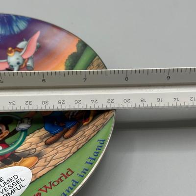 LOT 152B: Decorative Disney Plate Collection