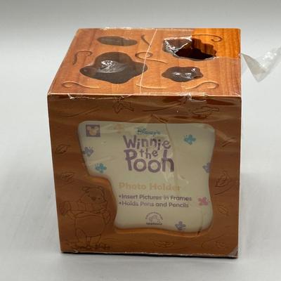 LOT 153B: Disney Photo Holder/Frame Collection