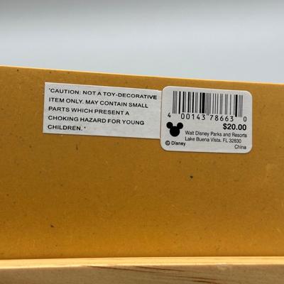 LOT 153B: Disney Photo Holder/Frame Collection