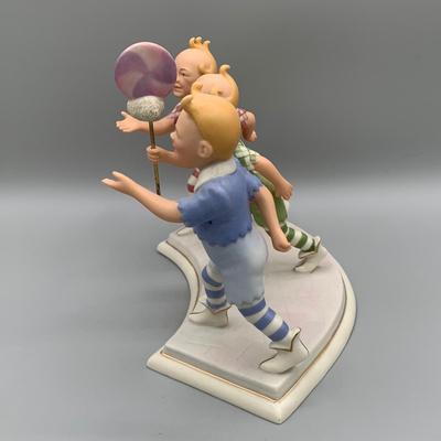 LOT 162 A: The Wizard of Oz Collection by Lenox Lollipop Munchkins