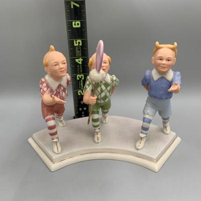 LOT 162 A: The Wizard of Oz Collection by Lenox Lollipop Munchkins