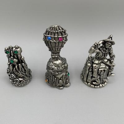 LOT 164 A: Wizard of Oz Pewter Thimble Collection
