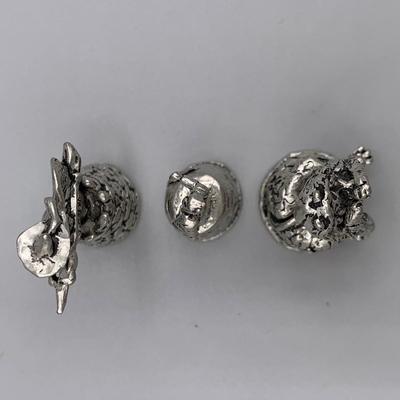 LOT 164 A: Wizard of Oz Pewter Thimble Collection