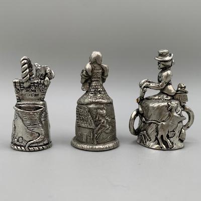 LOT 164 A: Wizard of Oz Pewter Thimble Collection