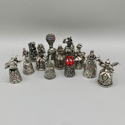 LOT 164 A: Wizard of Oz Pewter Thimble Collection