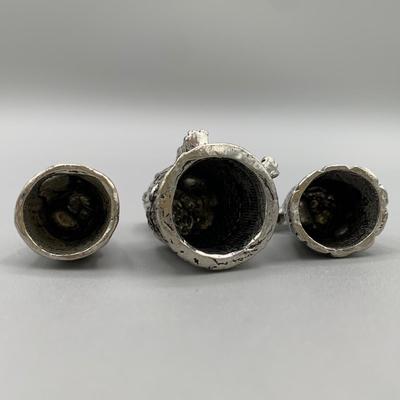 LOT 164 A: Wizard of Oz Pewter Thimble Collection